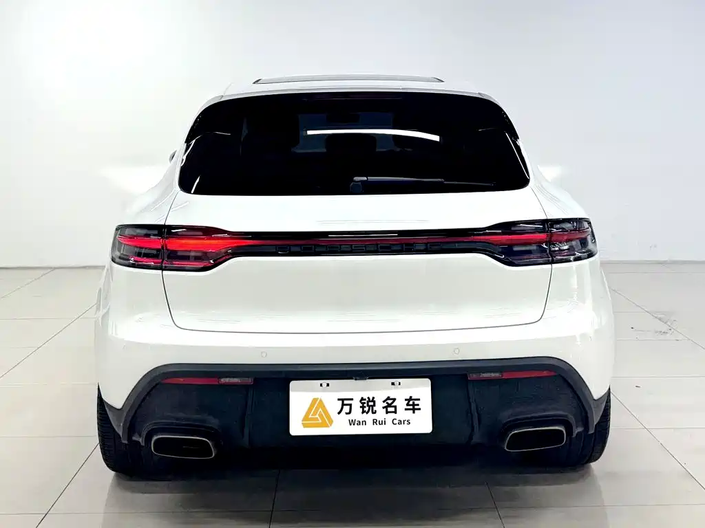 Porsche Macan — миниатюра 4