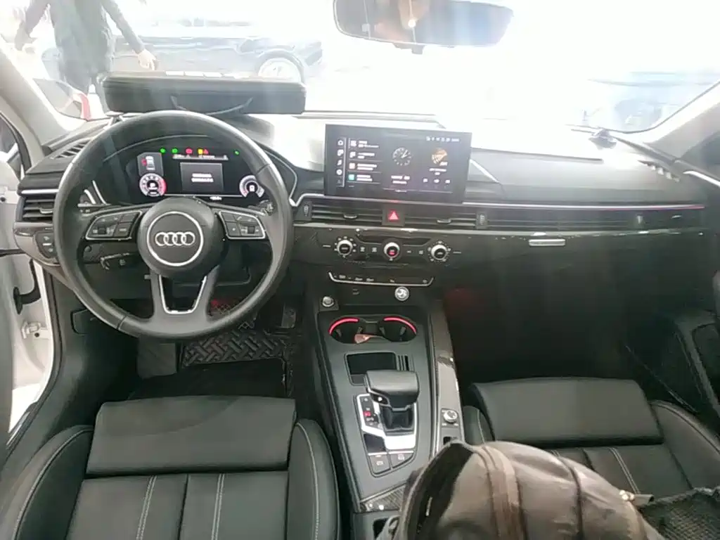 Audi A4L — миниатюра 10