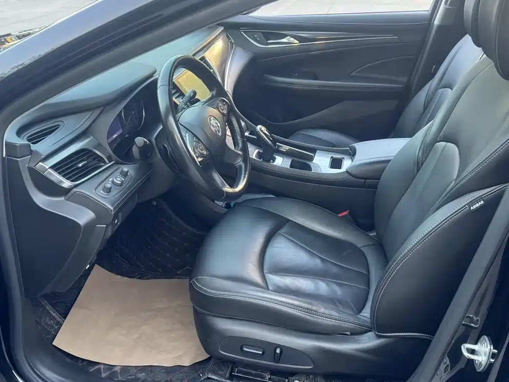 Buick LaCrosse — миниатюра 6