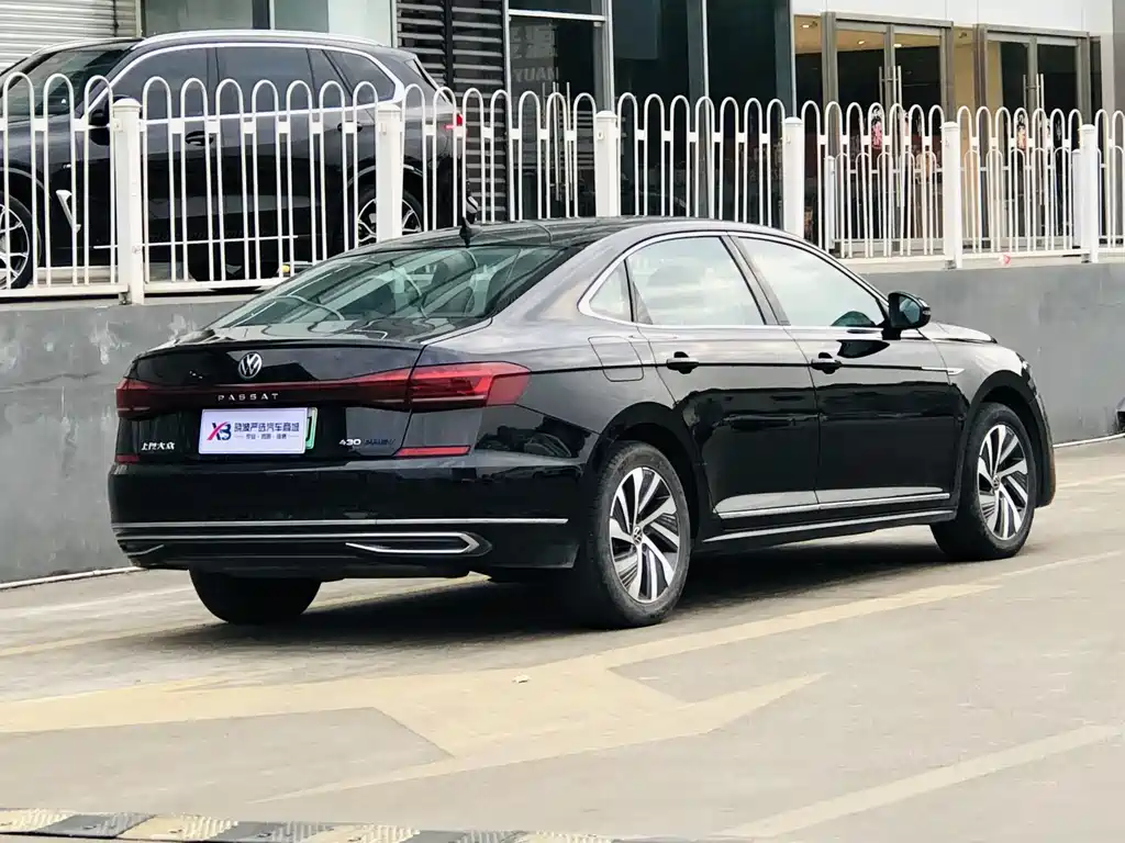 VOLKSWAGEN PASSAT NEW ENERGY