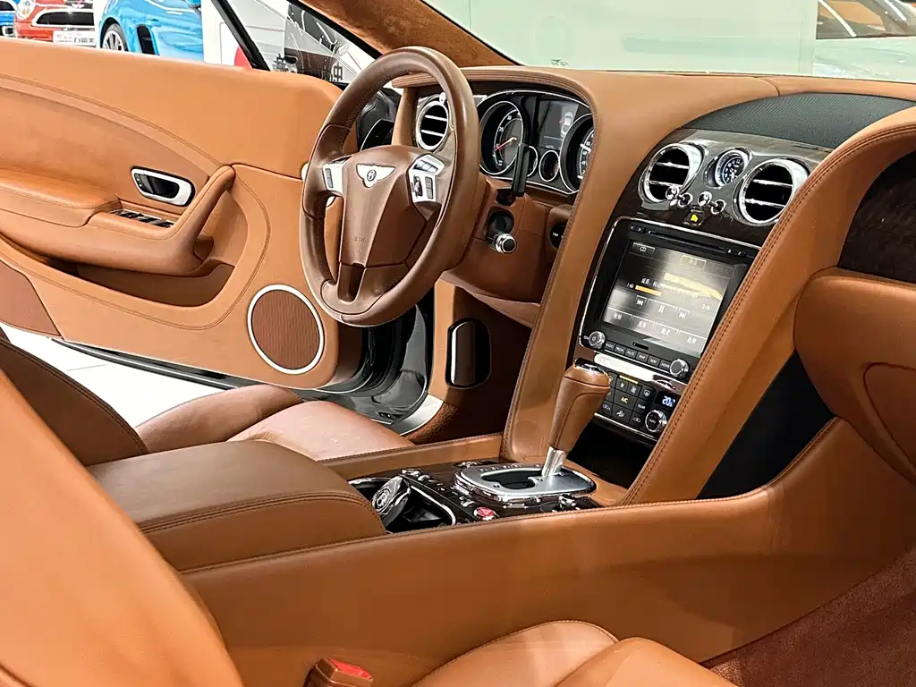 Bentley Continental — миниатюра 10