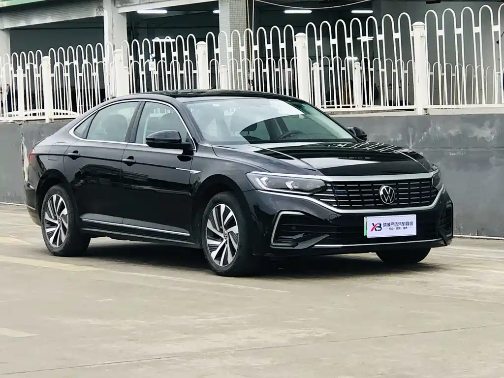 VOLKSWAGEN PASSAT NEW ENERGY