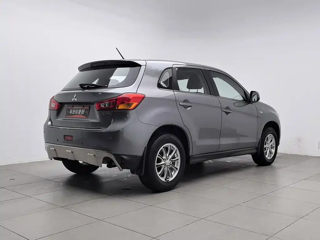 Mitsubishi ASX — миниатюра 2
