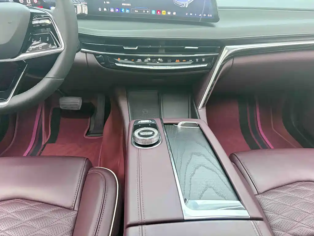 Cadillac CT6 — миниатюра 11