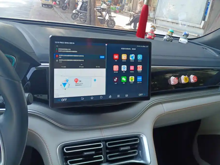 BYD PLUS New Energy — миниатюра 13