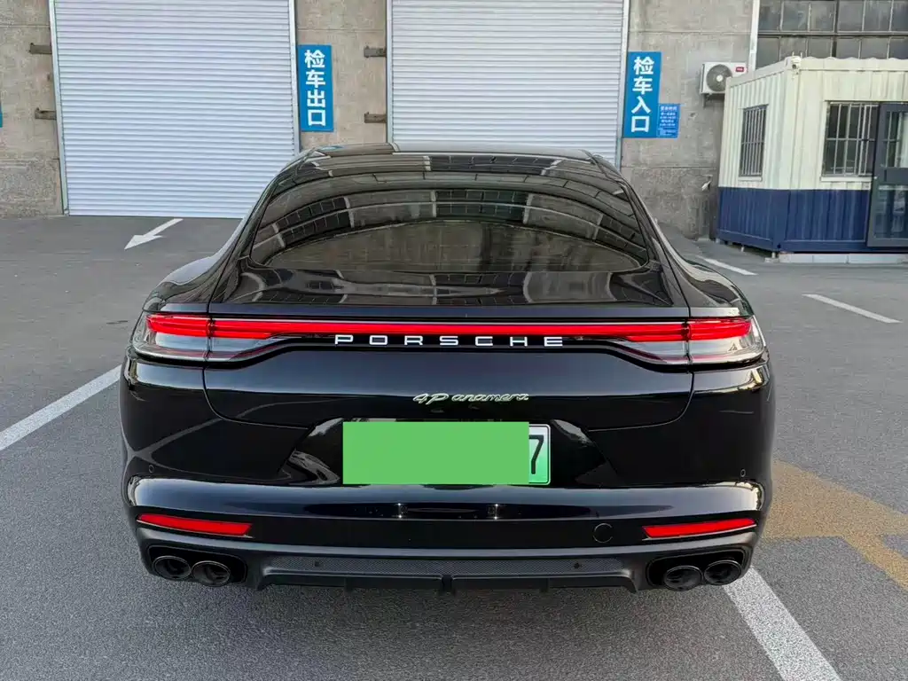 Porsche Panamera Hybrid — миниатюра 10