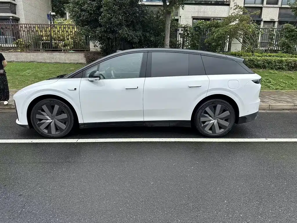 Li Auto Li i6 — миниатюра 9