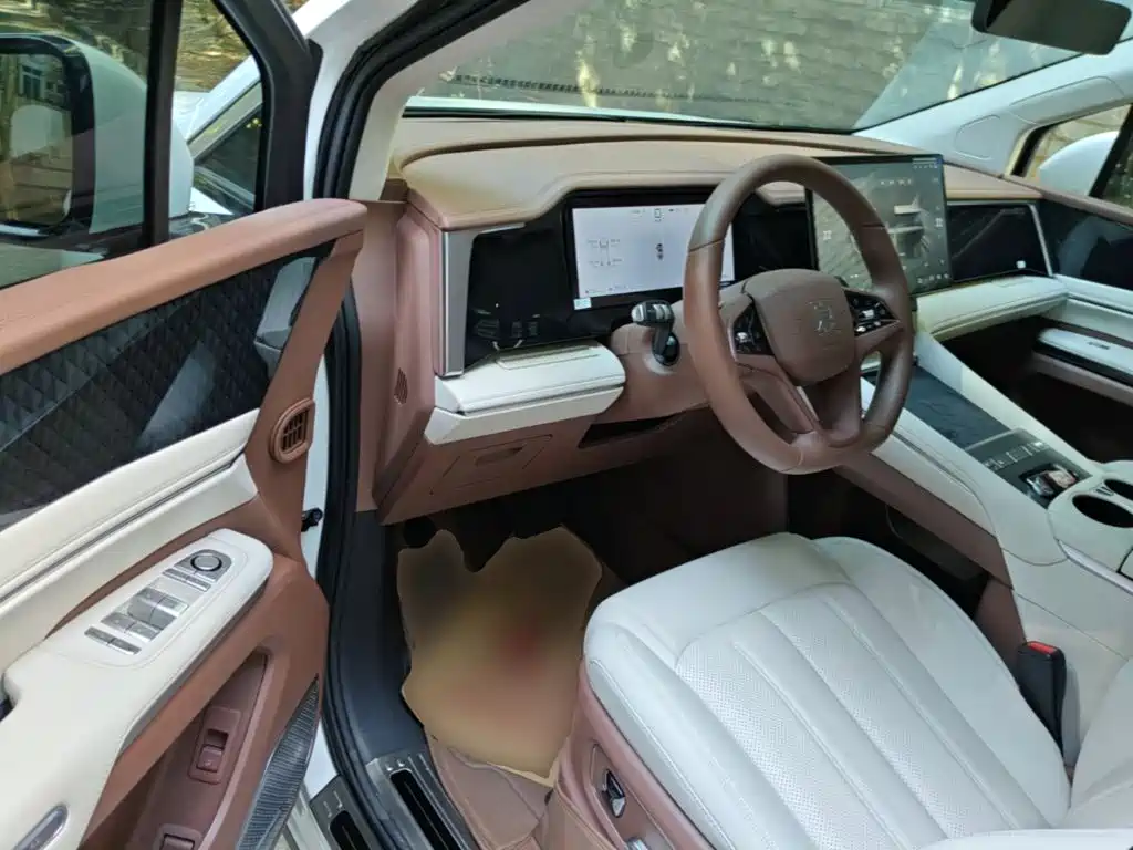 BYD Xia — миниатюра 16
