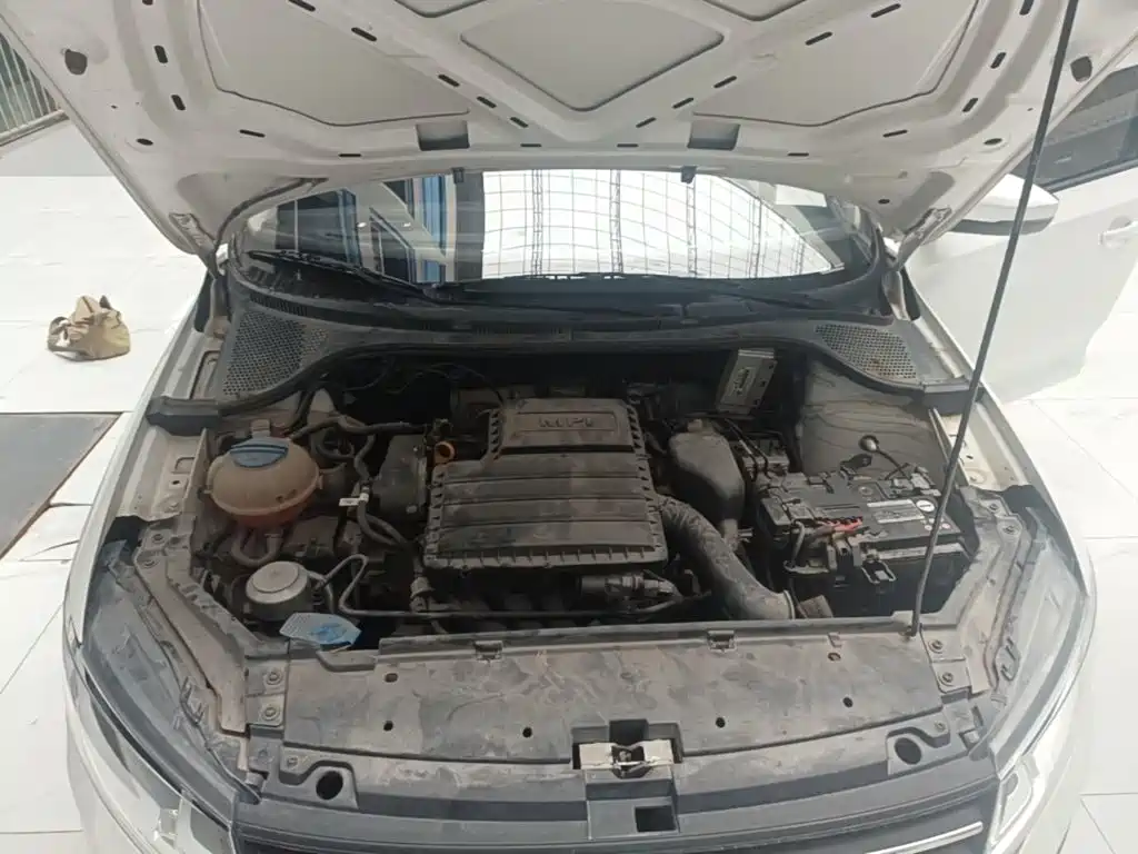 Volkswagen Santana — миниатюра 20