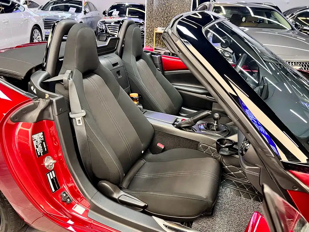 Mazda MX-5 — миниатюра 14