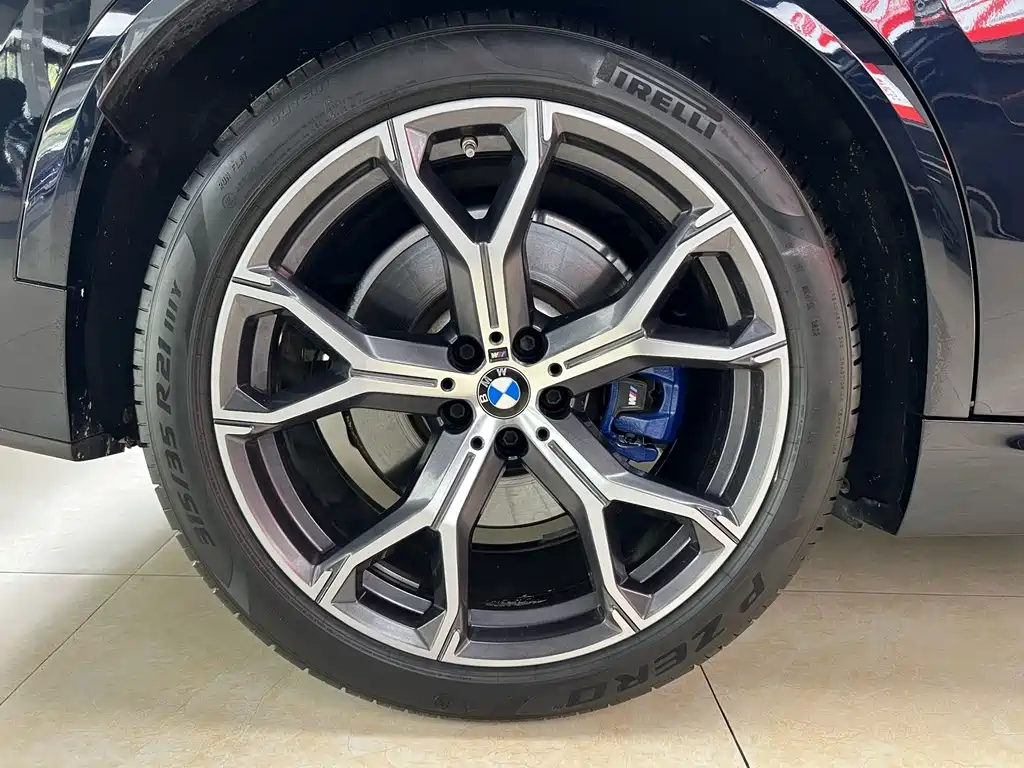 BMW X5 (Import) — миниатюра 29