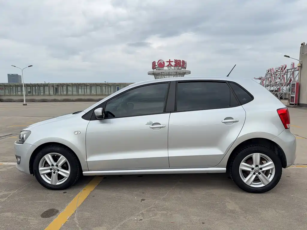 Volkswagen Polo — миниатюра 7