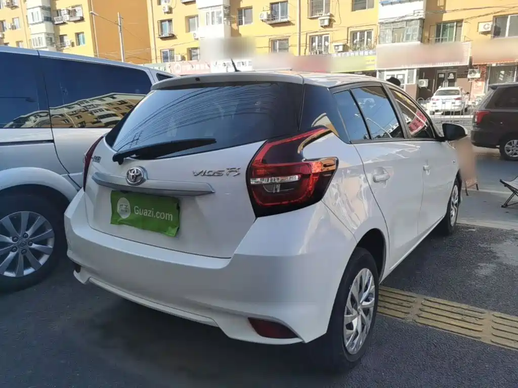 Toyota Vios FS — миниатюра 7