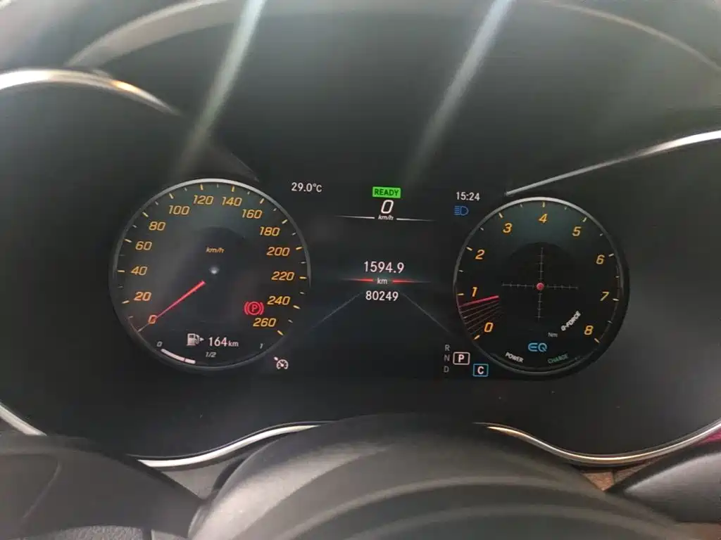 Mercedes-Benz C-Class — миниатюра 12