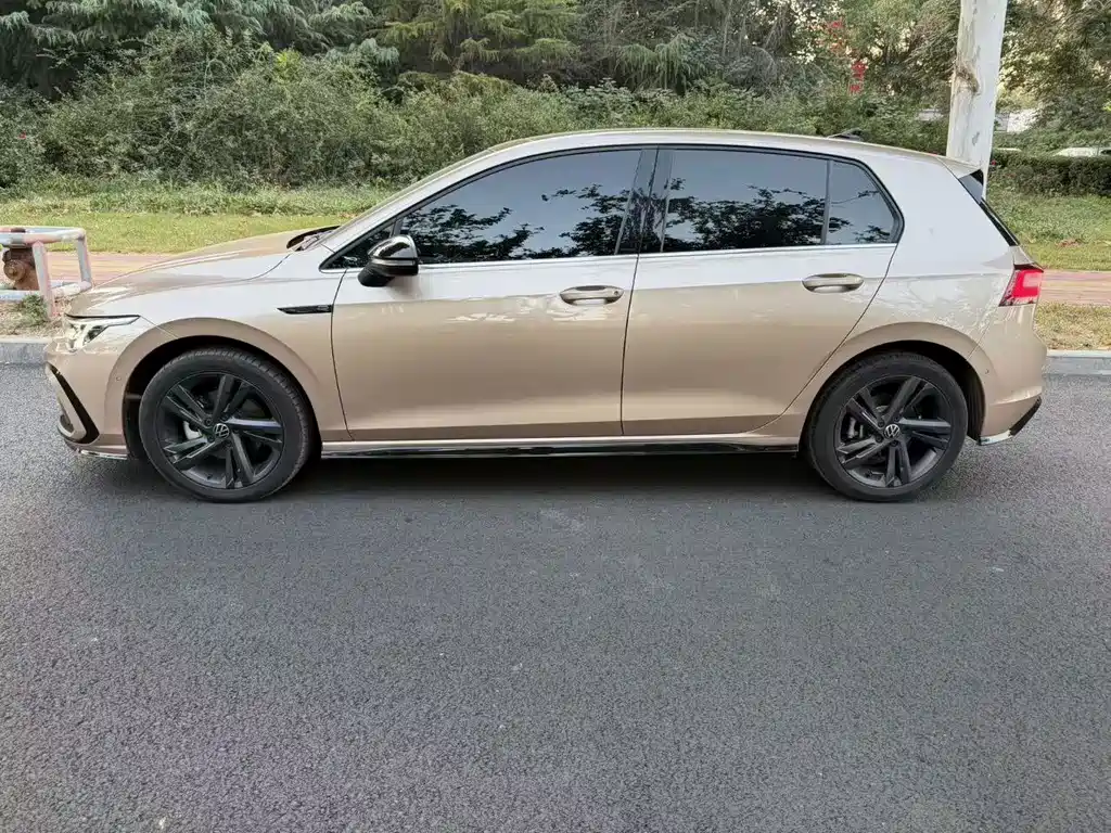 Volkswagen Golf — миниатюра 8