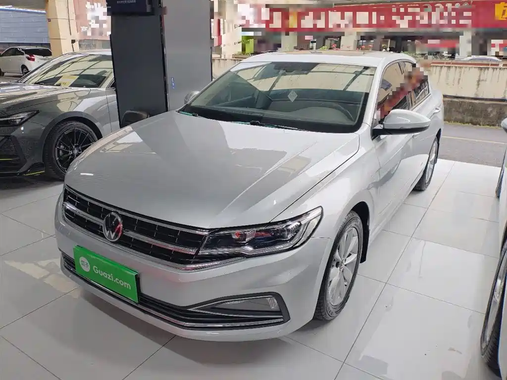 Volkswagen Bora 2021