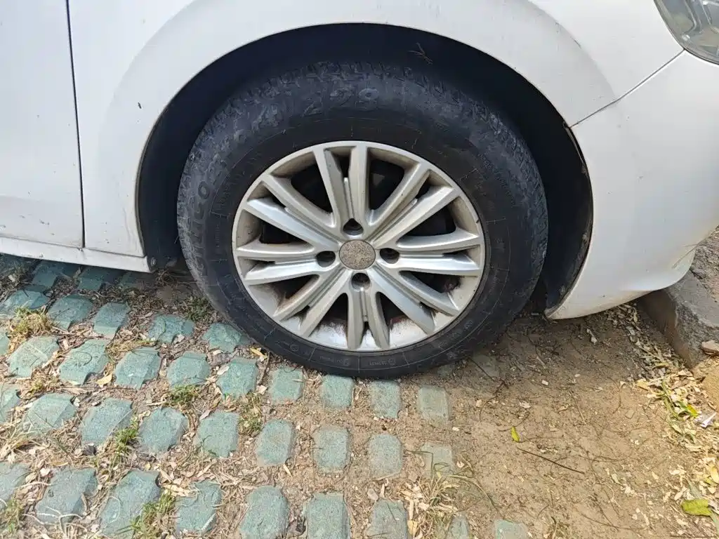 Peugeot 301 — миниатюра 8