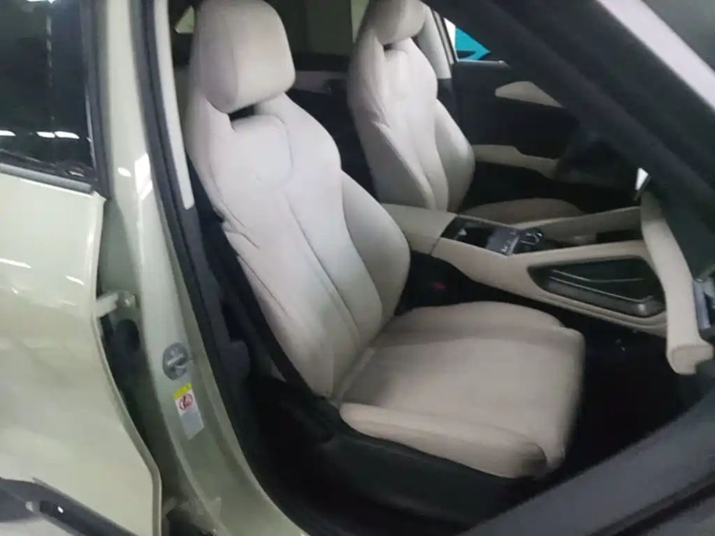 BYD Yuan UP — миниатюра 25