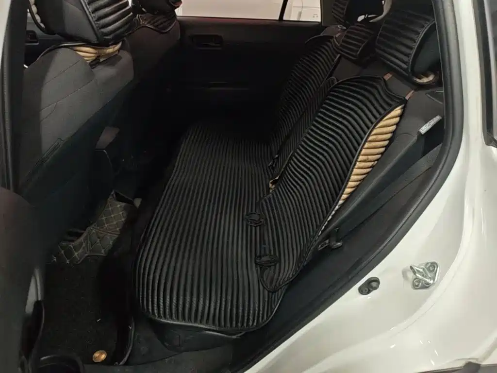 Toyota Frontlander — миниатюра 17