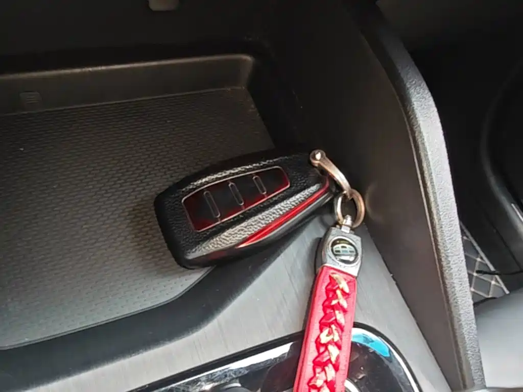Geely Emgrand S — миниатюра 9