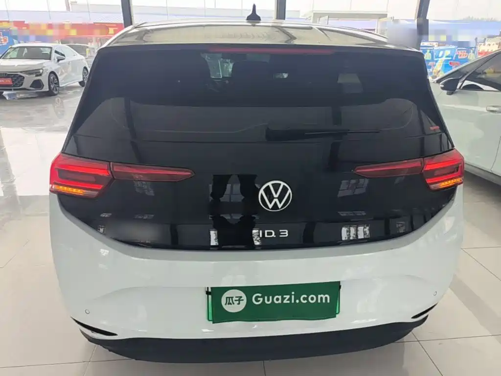 Volkswagen ID.3 — миниатюра 6