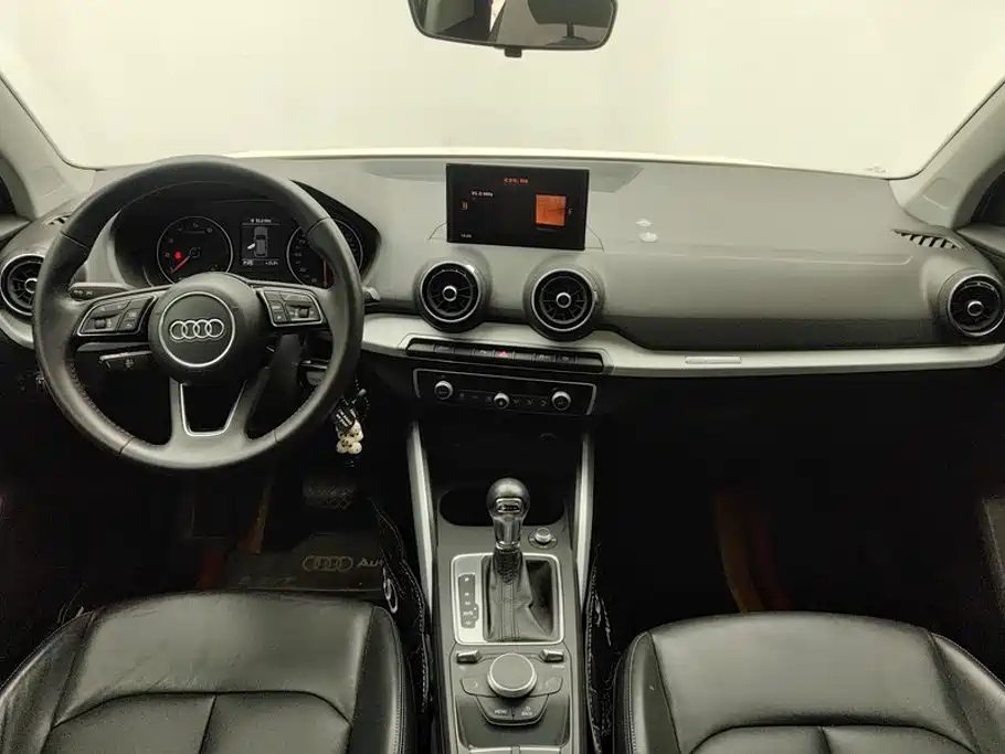 Audi Q2L — миниатюра 12