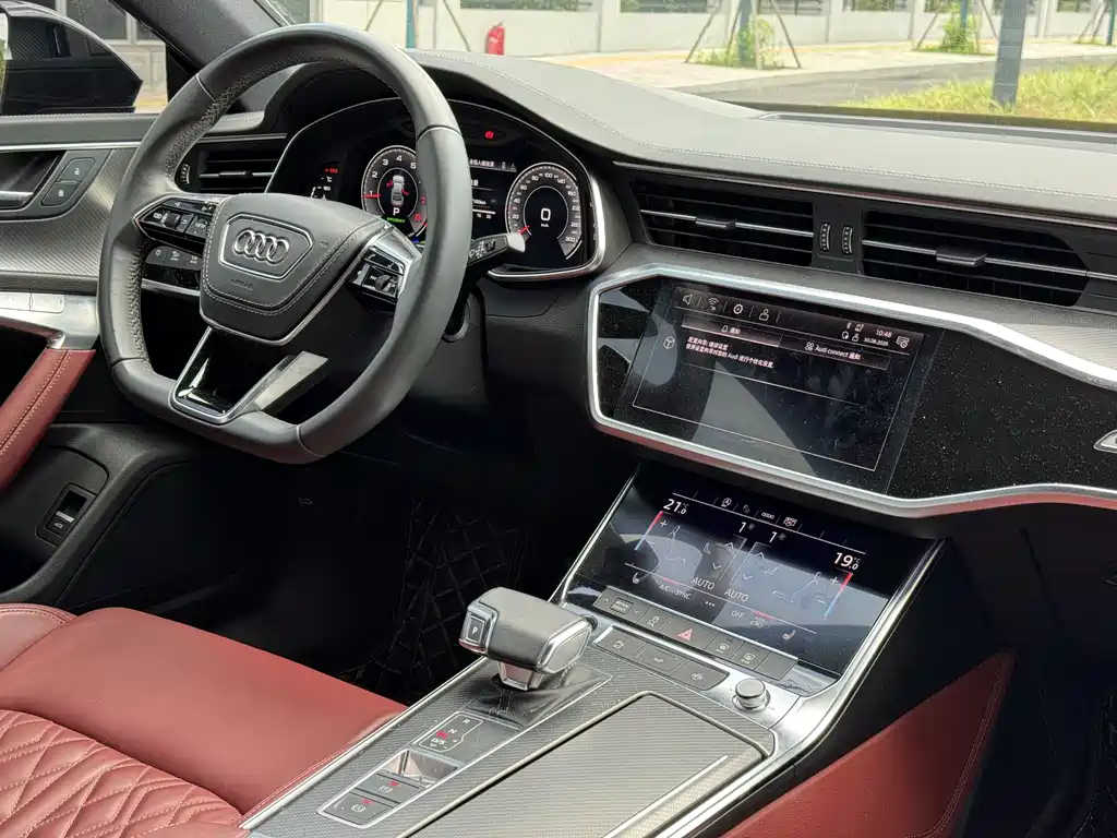 Audi A7L — миниатюра 12