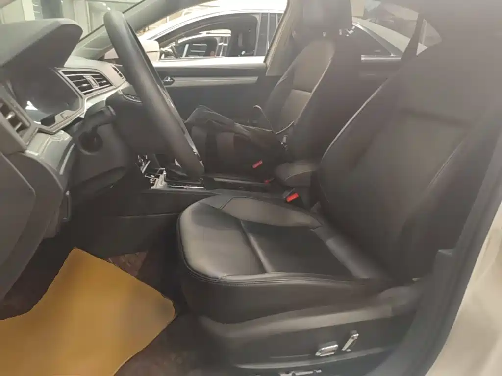 Volkswagen Lamando — миниатюра 15