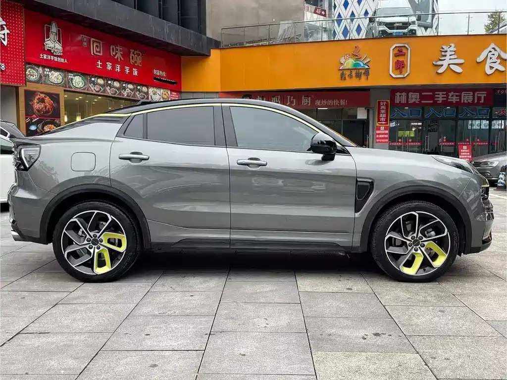 Lynk & Co 05 — миниатюра 31