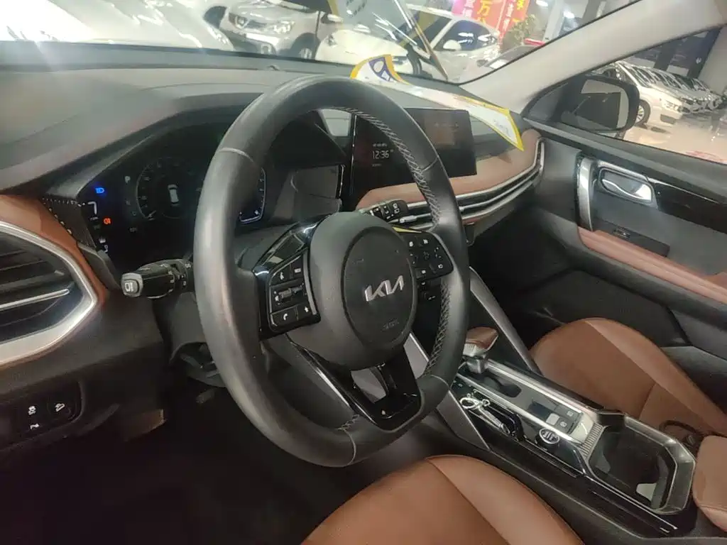 Kia Sportage — миниатюра 11