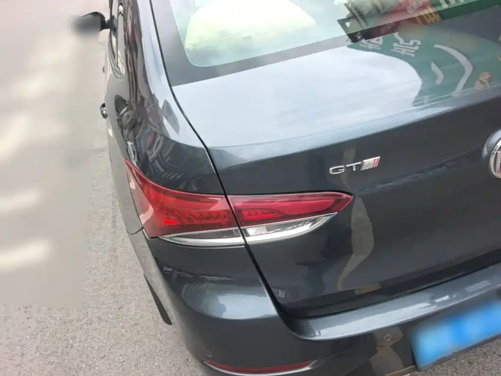 Buick Excelle — миниатюра 5