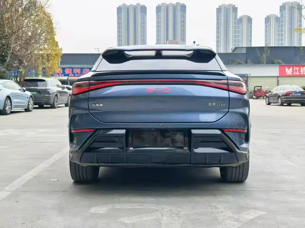 BYD SEA LION 07 EV