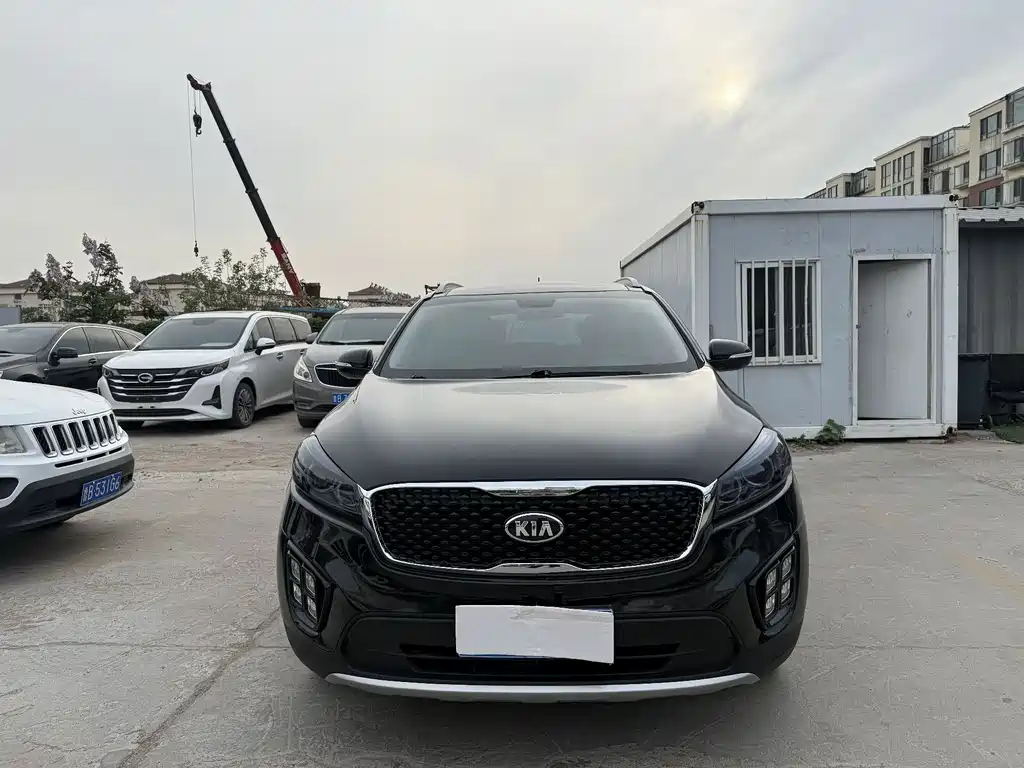 Kia Sorento 2015 L 2.4L 4WD Sport 5 мест IV