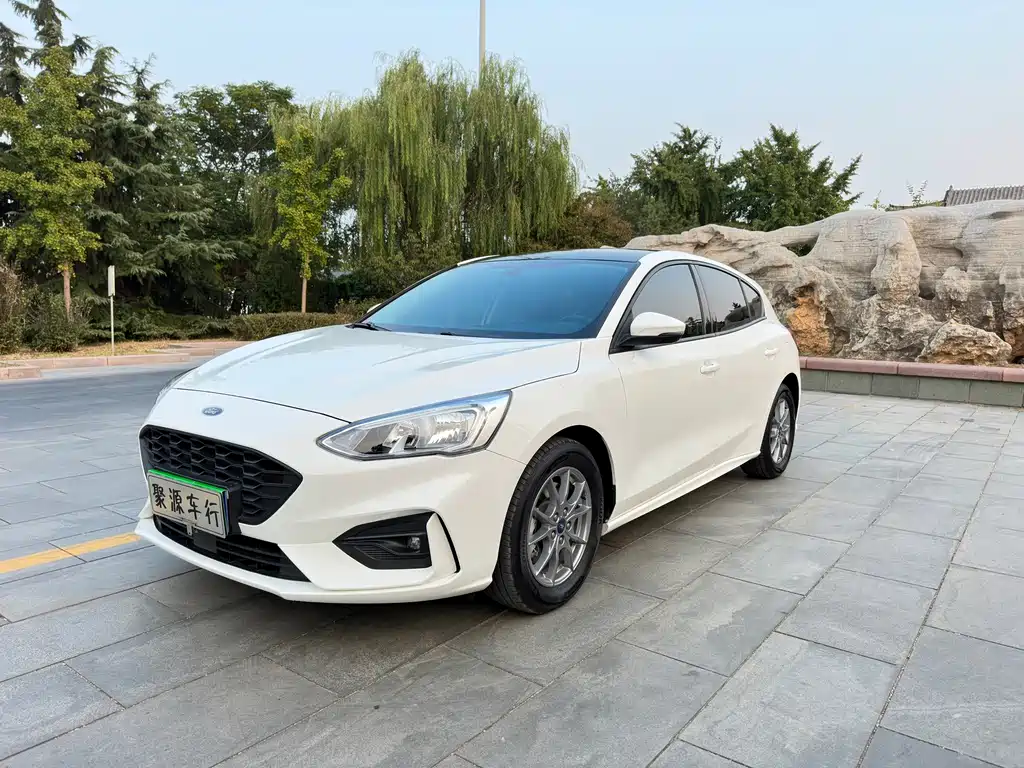 Ford Focus — миниатюра 3