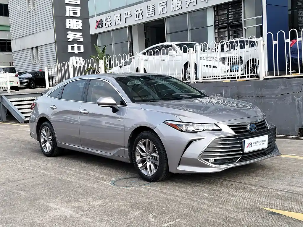 Toyota Avalon — миниатюра 3