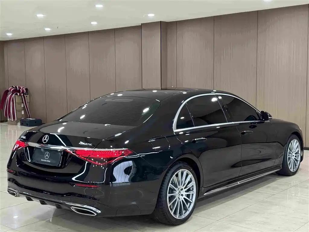 Mercedes-Benz S-Class — миниатюра 6