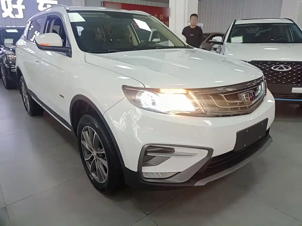 Geely Boyue — миниатюра 4