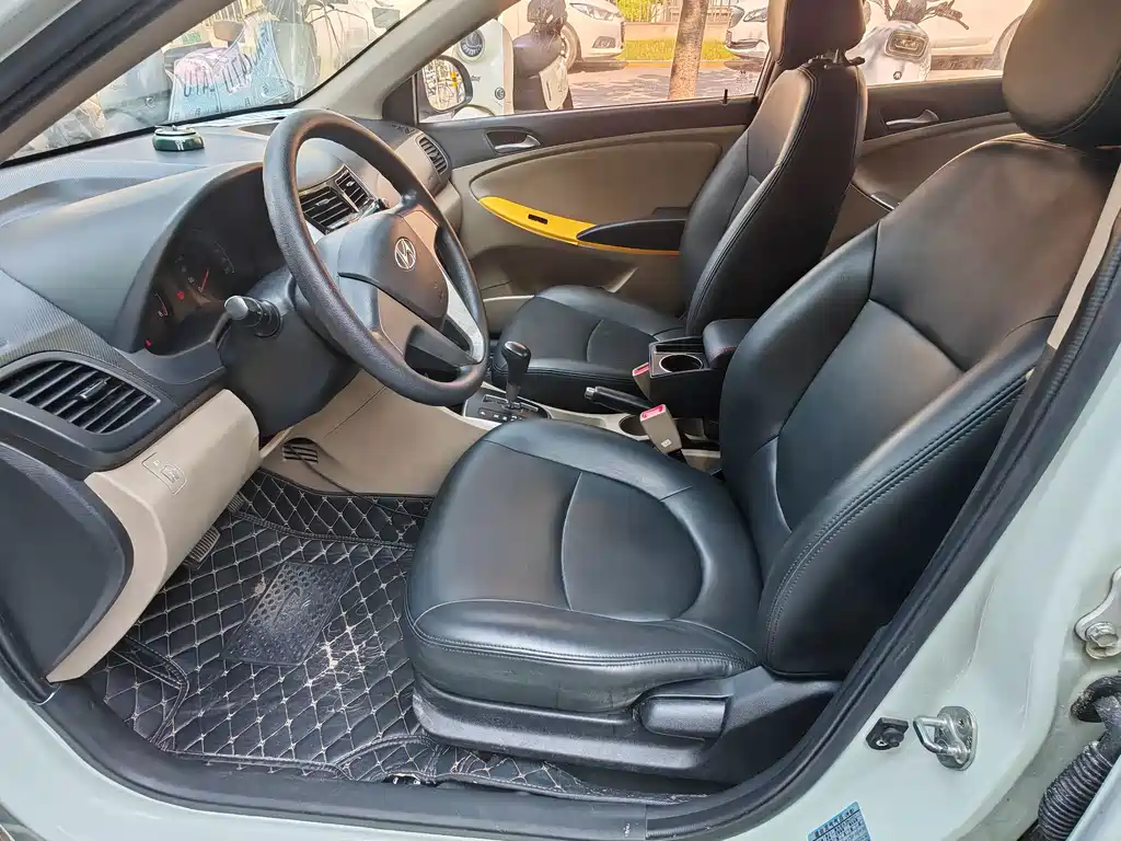 Hyundai Verna — миниатюра 9