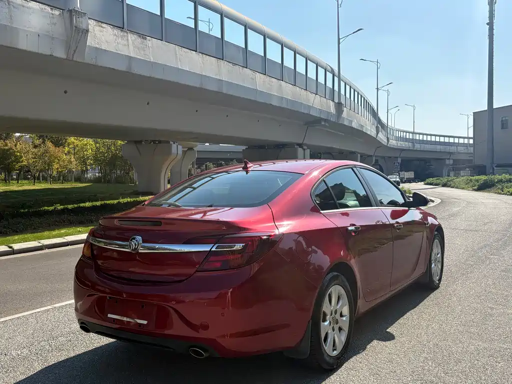 Buick Regal — миниатюра 7