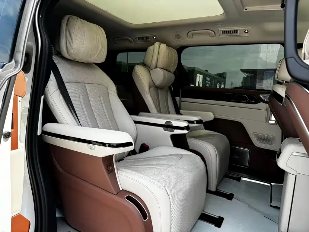 BYD Xia — миниатюра 11