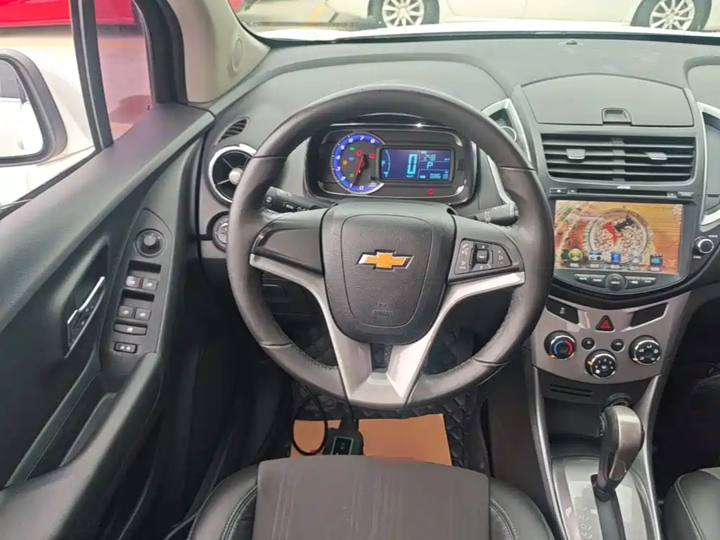 Chevrolet Trax — миниатюра 11