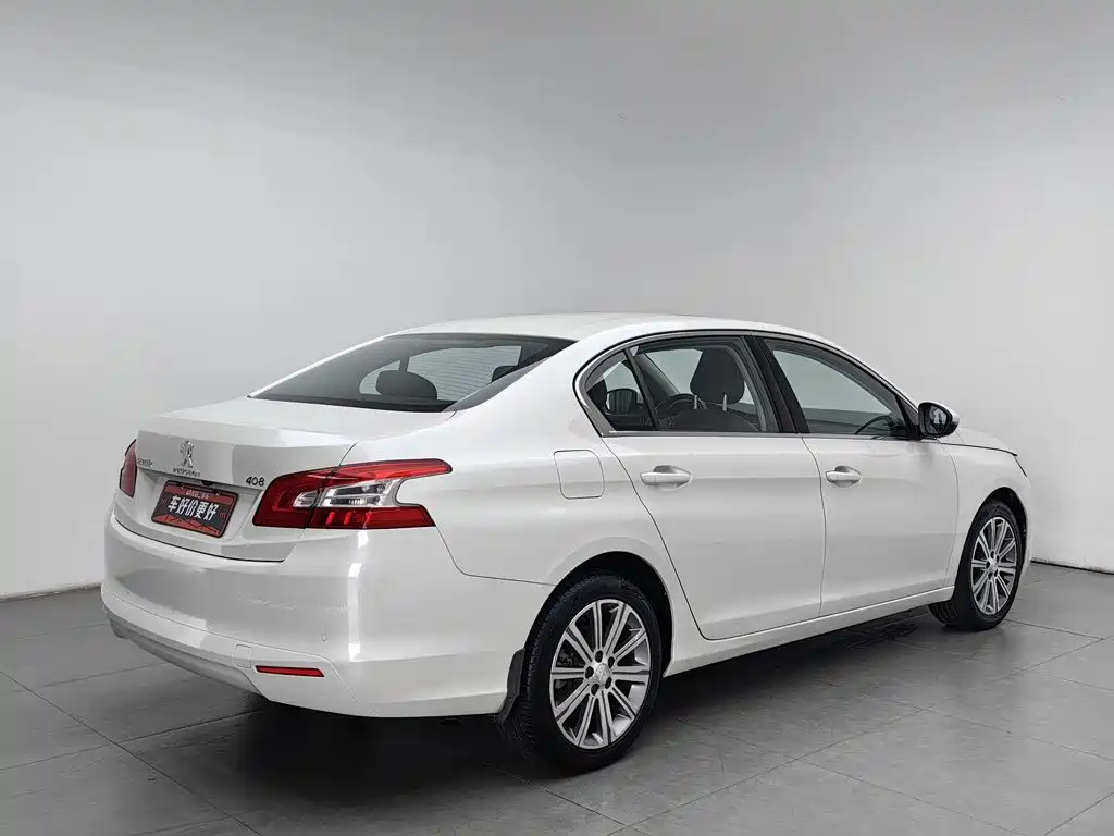 Peugeot 408 — миниатюра 2