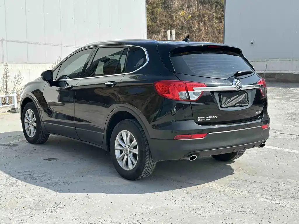 Buick Envision Plus — миниатюра 8