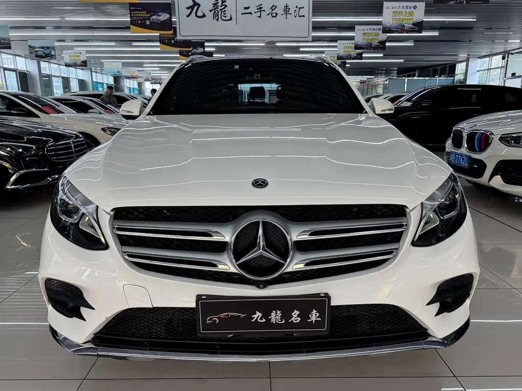 MERCEDES-BENZ GLC
