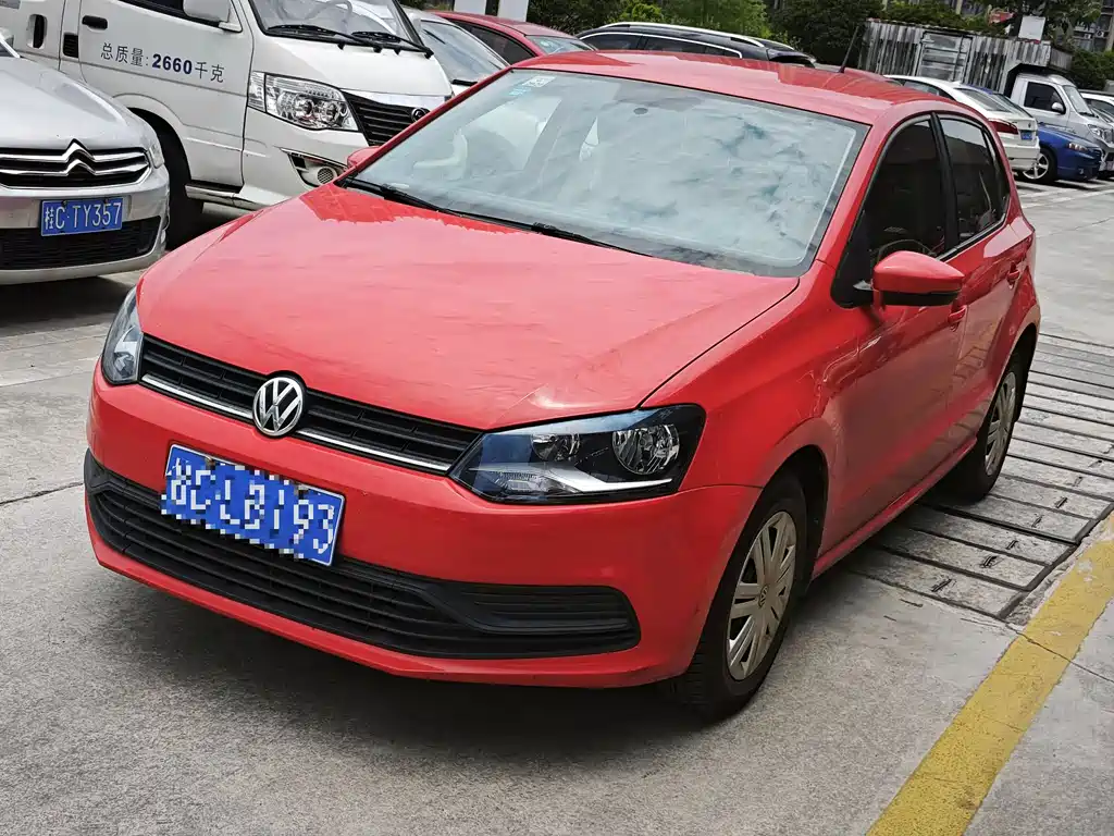 Volkswagen Polo 2014 1.4L Manual Elegant Edition
