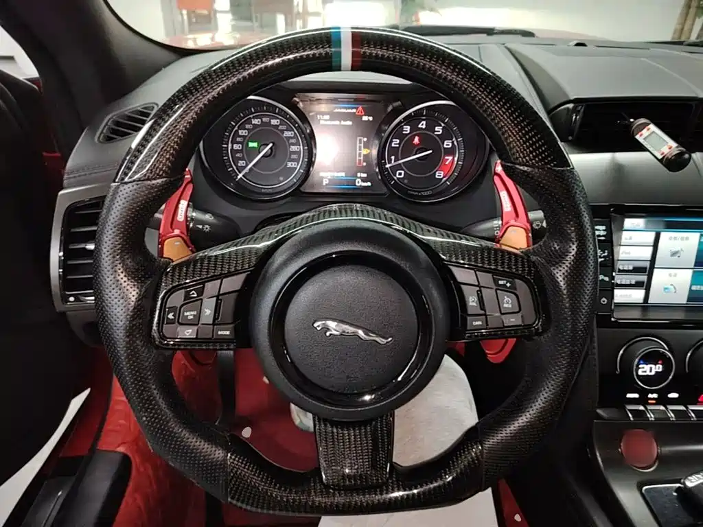 Jaguar F-TYPE — миниатюра 11
