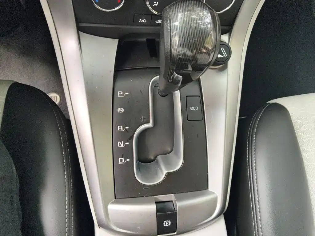 Chevrolet Captiva — миниатюра 15