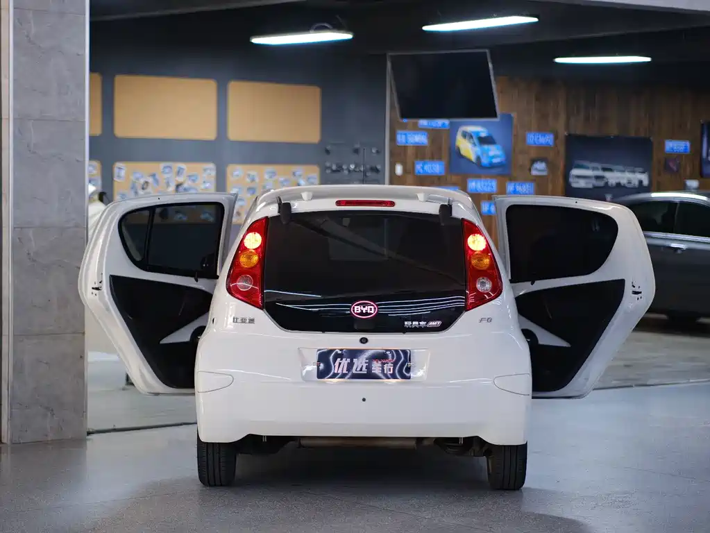 BYD F0 — миниатюра 4