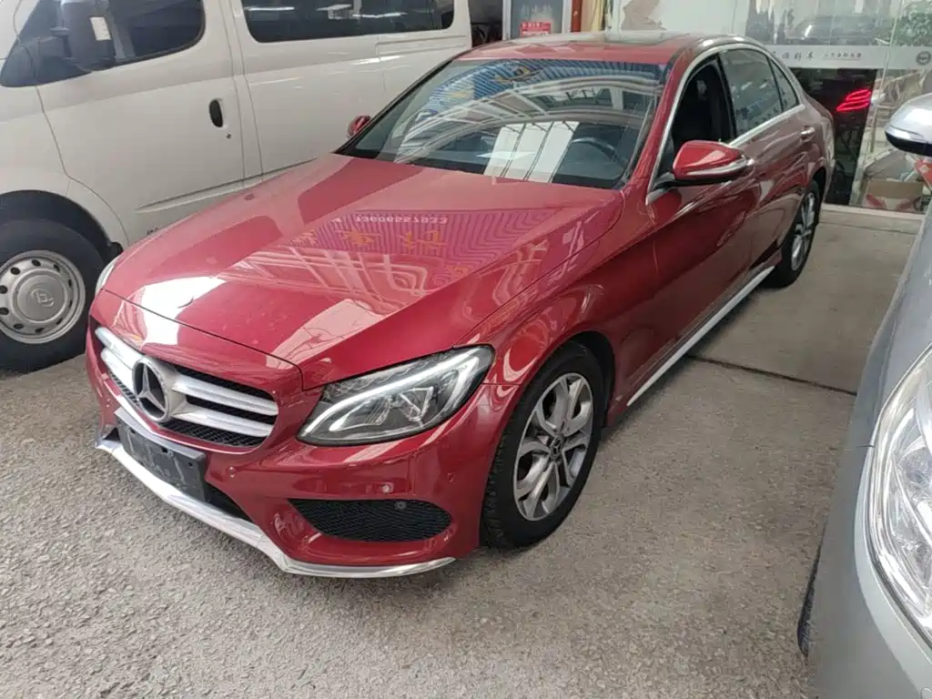 Mercedes-Benz C-Class — миниатюра 2