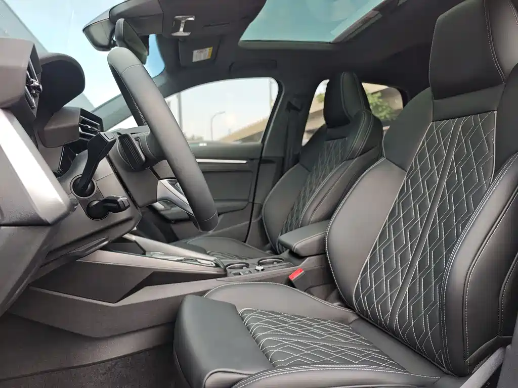 Audi A3 2025 Sportback 35TFSI Premium